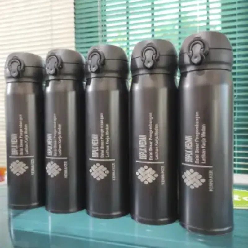 Niagara Tumbler with Black Button